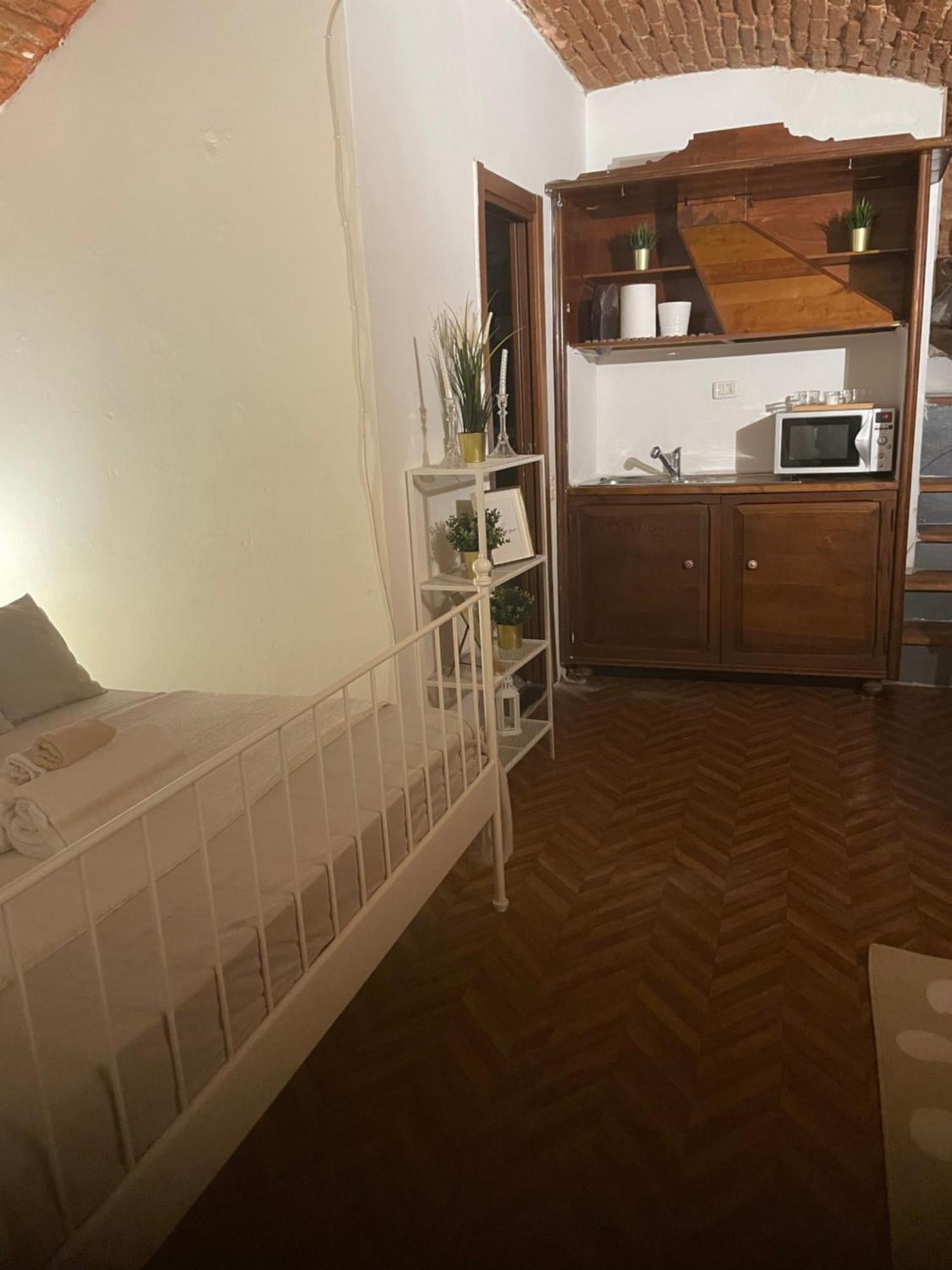Bed and Breakfast Flo Флоренція Екстер'єр фото
